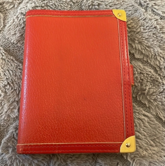 Louis Vuitton Red and Gold Suhali Agenda Day Planner Wallet - Picture 2 of 6
